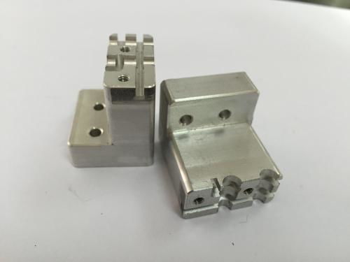 佛山市通訊設(shè)施精密五金零件今日市場報(bào)價(jià)分析